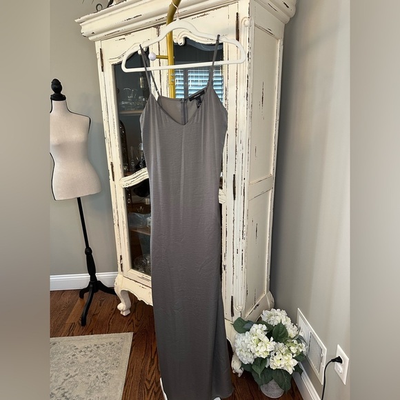 NWT - Forever 21 Dress - Picture 1 of 6